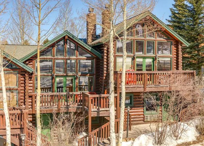 Cozy Mountain Across From Snow King Mtn! *